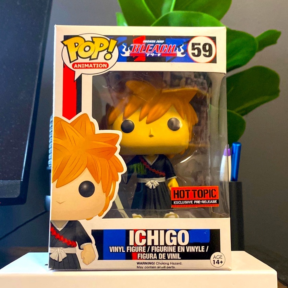 Hot Topic Prerelease Ichigo Funkos POP